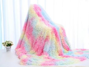 Manta de doble capa para invierno, manta larga y cálida de felpa con diseño de arcoíris para sofá cama, colcha colorida y peluda con tinte anudado