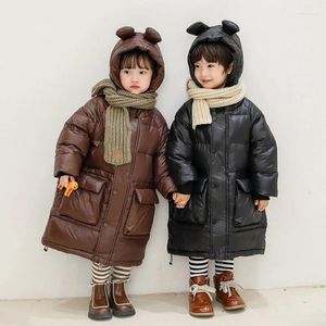 Abrigo de plumón para niños mayores, longitud media, estilo coreano, ropa de invierno occidental gruesa para padres e hijos, moda al por mayor, 2023