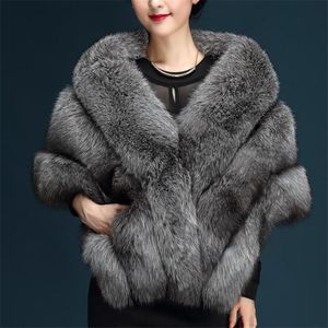 Robe 2023 Hiver en fausse fourrure manteaux Fox Fur Imitation Mink Fur Poncho Robe de mariée nuptiale Cape Cap Femme Vest Fur Coat
