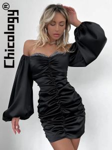 Vestido Chicology Sexy Satén Manga larga Sin tirantes Fruncido Mini vestido Otoño Invierno Fiesta Festival Cumpleaños Mujer Traje al por mayor