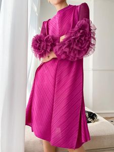 Vestido Miyake plisado con apliques 3d, vestido bordado de flores, novedad de primavera 2023, cuello alto, manga de pétalo, ropa de diseñador de talla grande