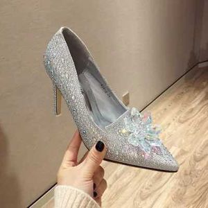 Chaussures habillées 2020 bout pointu bouche peu profonde chaussures pour femmes à la mode talons hauts 11 cm cristal argent femme fête mariage RedAAER H240321