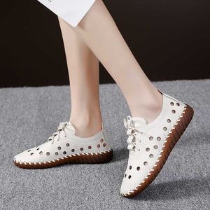 Zapatos de vestir 2022 Zapatos planos Oxford hechos a mano de alta calidad para mujer Mocasines de cuero baratos Madre Cómodo Ocio Verano Zapatos diarios L230724