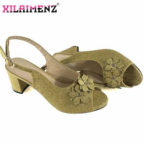 Chaussures habillées Noël Design spécial Femmes africaines Chaussures Italiennes Dames Sandales pour mariage Brillant Qualité Nigérian Femmes Chaussures de fête 231108