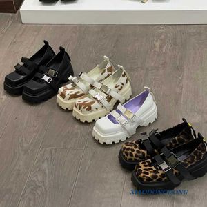 Chaussures habillées FONBERRY Couleurs mélangées Modèle de vache Chunky Platform Mary Janes Femmes Designer Band Strap Goth Y2K Talons hauts