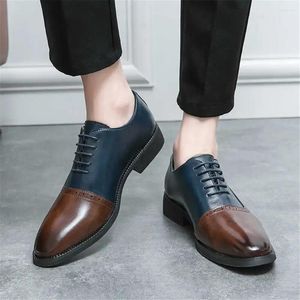 Zapatos de vestir Tacón de cuero sintético Tacones chinos para hombres Negro para hombres Zapatillas de deporte de boda Deporte en Tnis