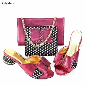 Zapatos de vestir Últimos zapatos y bolso de mujer de color fucsia italiano Conjunto de zapatos y bolso de tacones altos con diamantes de imitación de verano africanos para fiesta de boda 231110