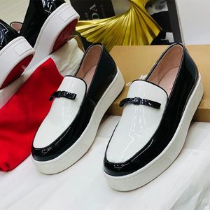 Chaussures habillées Hommes Vulcanisé Noir Blanc SlipOn Mocassins En Cuir Verni pour Casual Chaussures Pour Hommes 230224