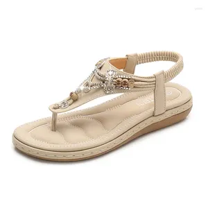 Zapatos de vestir Qianshuyi 2024 Boho Rhinestone Cuenta de madera Peep-Toe Sandalias de cuña Apricot Playa de mujer Slip-on