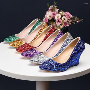 Zapatos de vestir Cuñas de diamantes de imitación para mujer Cómoda recepción de boda Punta puntiaguda Bombas de dama de honor Azul real Verde Púrpura