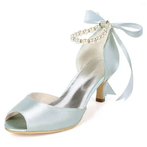 Zapatos de vestir Sandalias de Mujer Pearl Ribbon Cadena Corbata Tacón bajo Hollow Riband Mujeres Sólido Satén Peep Toe Plata Bombas altas