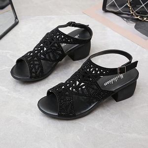 Chaussures habillées sandales pour femmes 2023 talons hauts italiens Chunky Wed Party chaussure de mariage dame élégant