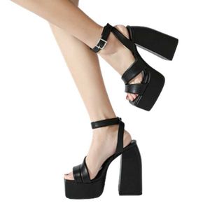 Zapatos de vestir Sandalias Sandalias de plataforma Sandalias de tacón alto para mujer Verano Nuevo 2022 Zapatos Demonia de fondo grueso Zapatos de tacón grueso de cristal elegantes 220117