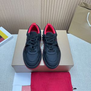 Zapatos de vestir Zapatilla de deporte Mujer Hombres Baloncesto Fondo rojo Zapatos de entrenador Nube Bajo Negro Blanco Astroloubi Track Boy Cuero Correr al aire libre Plano Casual Correr Tenis Zapatos Regalo