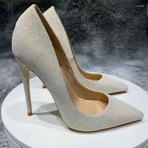 Zapatos de vestir Sparkly Silver Mujer Diseñador Punta puntiaguda Tacones altos Bling Boda Nupcial Chic Ladies Stiletto Bombas más Tamaño