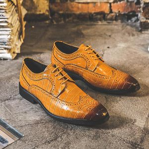 Zapatos de vestir Yomior Cocodrilo Hombres de negocios Casual Vintage Formal Cuero Mocasines de boda Italiano Británico Brogue