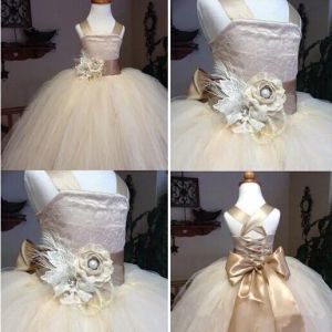 Vestidos 2020 Niños vintage Wear formal de encaje Champagne Girls Goths Spaghetti Straps Hopfy Tulle Ball Gown Flower Girls For W