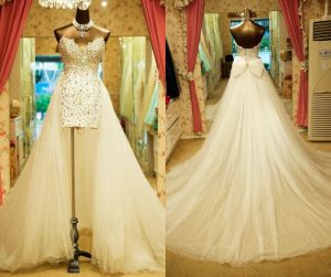 Robes chérie robes de mariée sans bretelles Court Train vintage Carolina Plus taille des mariées sur mesure Hilow Crystal Crystal Bridal Dress