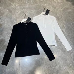 Diseño de moda Camisa de manga larga para mujer Top para mujer 2023 SS Camisa ajustada sexy con cuello redondo pequeño Camiseta elástica en blanco y negro Camisa parada