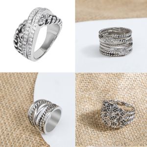 DY Twisted Vintage Alliance Bague pour hommes Femmes Personnalisé Rétro Couple Designer Dy Ring Diamant incrusté de pierres précieuses bleues fiançailles Cadeau de bijoux de Noël