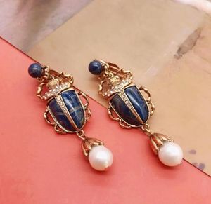 Couchette d'oreille Pearl Drop Insect Clip Anneaux Retro Bijoux vintage Accessoires en cristal modernes 2211077414409