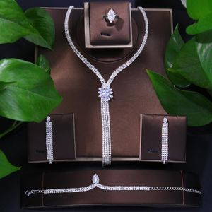 Boucles d'oreilles collier élégant cristal bijoux de mariée ensembles femmes et Bracelet bague mariage CZ ensemble en gros