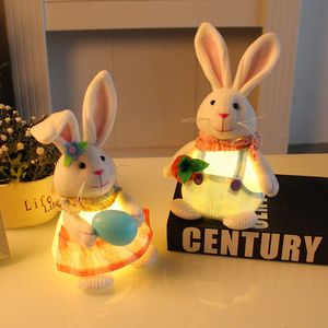 Poupées de fête de Pâques support lumineux lapin avec oeuf/carotte à la main ornement de maison printemps lapin bébé cadeaux