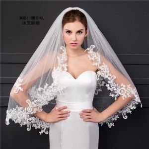 Velo de longitud del codo en stock Dos capas Appliques Lace Soft Tul Wedding Weddal Veils con peine de metal X0726