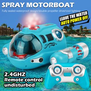 ElectricRC Boats 2.4GHz Rc Boat Toys Télécommande Bateau Imperméable Pulvérisation Piscine Baignade RC Bateau À Vapeur Pour Garçons Et Filles Cadeau Pour Enfants 230705