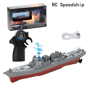 Bateaux électriques modèle navire de guerre vitesse bateau jouet télécommande 24GHz bateau Flexible pour lac piscine enfants cadeau électronique 230325