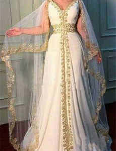 Caftan arabe élégant robe de soirée formelle manches cape avec appliques de dentelle dorée perlée taille empire une ligne robe de bal grande taille robe d'occasion spéciale pour les femmes 2024