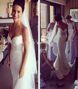 Elegante Berta Vintage Beach Wedding Dresses 2017 Sirena Sheer Lace Sexy Tallas grandes Con cuentas Corte Tren Riki Dalal Country Bridal Go2189881