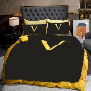 Elegante ropa de cama de diseñador para mujer, juego de 4 piezas, cómodo accesorio vintage de dormitorio de lujo con juegos de cama lindos de varios estilos, tamaño king y queen, moda JF021 B23