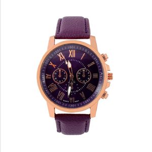 Montre violette élégante pour femmes, rétro genève, montre-bracelet à Quartz avec bracelet en cuir, 264w