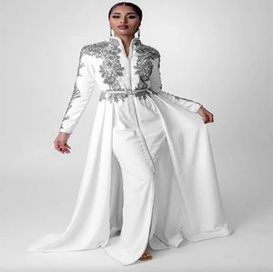 Élégants robes de soirée arabe blanc arabe 2024 Kaftan Dubai Robe de bal formelle Vestido Longo Robe de Soire Mariage Fashion Abaya Robes