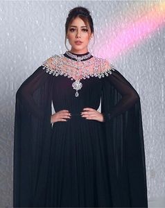 Elegantes vestidos de noche de gasa negros musulmanes con cuentas de cristal Cuello alto Una línea Vestidos de fiesta formales Hasta el suelo Árabe Dubai Traje de fiesta Mangas largas 2023 Por encargo