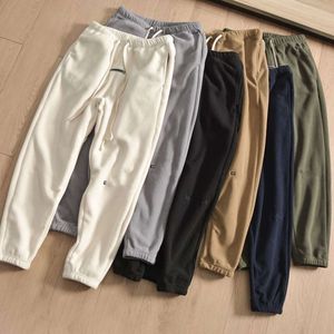 Essentialhoody Hombres Mujeres Pantalones Pantalones de chándal de diseño Essentialsweatpants Imprimir Pantalón deportivo High Street Joggers Cordero Cashmere Outerwears Pantalones gruesos cálidos Suclothes