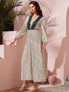 Vêtements ethniques 2024 Automne Abaya Fashion for Women Lace Print Long Maxi Robes Turquie Dubaï Kaftan Islamic Arab Party Gown Jalabiya