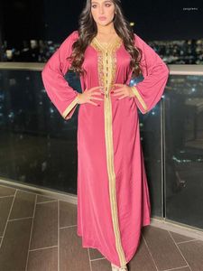 Ropa étnica Eid Mubarak Ramadán Dubai Abaya Jalabiya Vestido con capucha Mujeres musulmanas Diamante Hijab Robe Kaftan Vestido de novia Islam Turquía