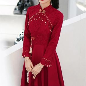 Vêtements ethniques Élégante dame chinoise Qipao Cheongsam Bourgogne Dentelle Mariée Robe de mariée Toast Sexy Classique A-Line Banquet Robes