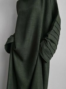 Ropa étnica Moda Manga plisada Vestido musulmán Vestido de gran tamaño Abaya Mujer Servicio de adoración de longitud completa Abayas Wy1985
