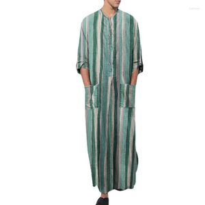 Ropa étnica musulmana de alto grado del sudeste asiático Dubái Oriente Medio para hombre, túnica de manga larga con cuello de pie holgado, cosida a mano