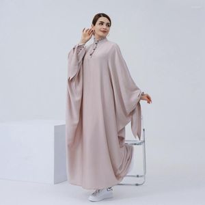 Ropa étnica Moda musulmana Abayas para mujeres Dubai 2023 Manga de murciélago Vestido largo africano Max Mujer Ramadan Abaya Turquía Islam Robe