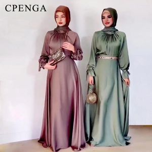Vêtements ethniques Femmes musulmanes Robe en satin pour la fête Islam Robes modestes Arabe Femme élégante longue robe de soirée vêtements de soirée 2023
