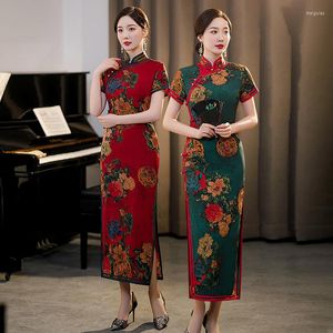 Vêtements ethniques Cheongsam chinois traditionnel pour les femmes 10 couleurs rétro élégant imprimé floral longues robes de mariée rouge Slim Qipao 5XL Plus