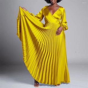 Vêtements ethniques Femmes V-Col Plissé Big Swing Maxi Robe Africaine Été Automne Satin Solide Vintage Longues Robes Evning Robes de soirée