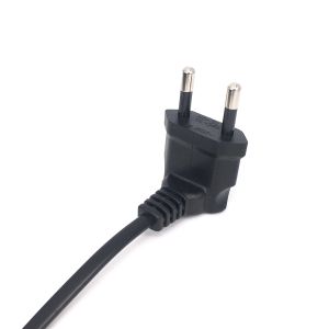 Eu Korea 2 Prong 4,8 mm broche droite à ponction droite IEC320 C7 Power Lead Câble pour TV LED Samsung Philips Sony AC Firgure 8 Cordon d'adaptateur