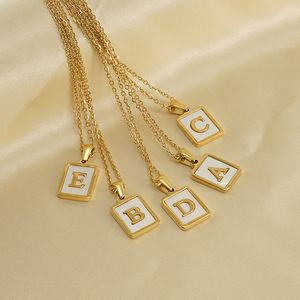 Acero inoxidable 18K chapado en oro amarillo Shell A-Z letra collar pendientes para niñas mujeres para boda fiesta bonito regalo