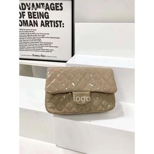 Tiendas europeas y americanas %80 diseñador de bolsas de hombro fábrica en línea al por mayor nueva tendencia de moda tendencia de la moda del hombro