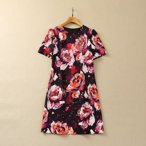 Vêtements pour femmes européennes et américaines, nouvelle collection printemps 2024, col rond, manches courtes, perles, imprimé floral vintage, robe à la mode XXL